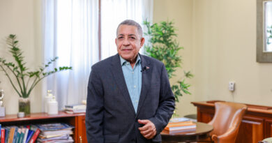 La República Dominicana avanza en protección ciudadana, vivienda, formación tecnológica y cooperación internacional 2 El Gobierno dominicano avanza en protección ciudadana con Alertas RD, impulsa créditos de vivienda por historial de alquiler y gradúa a 642 tecnólogos del ITLA.