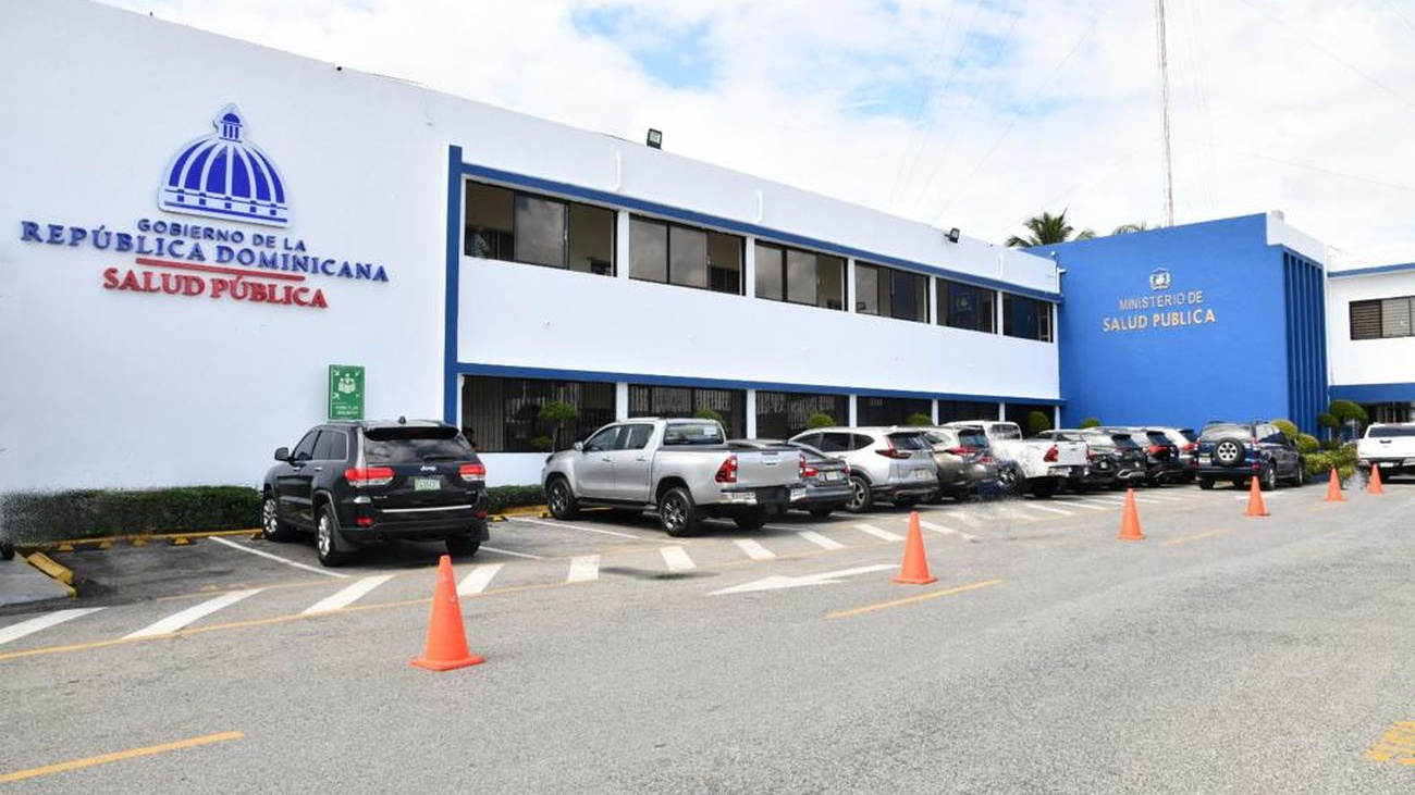 Ministerio de Salud exhorta a la población a tomar medidas preventivas ante la presencia del polvo del Sahara