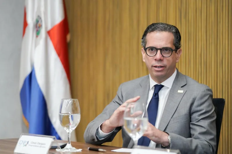 Noticias: 18 Empresarios dominicanos apoyan gestión oficial ante pesquisa laboral de EE.UU.